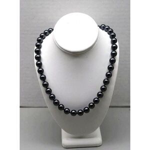 ‎Monet Graduated Black Faceted Beaded Necklace